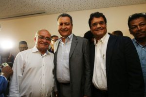 Prefeito Heraldo, governador Rui Costa e dep. Angelo Almeida