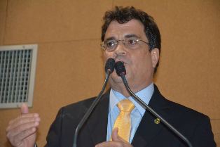 deputado estadual Angelo Almeida