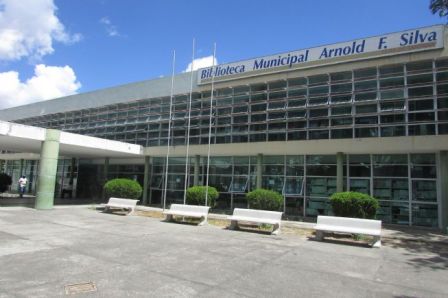 Biblioteca Municipal Arnold Ferreira Silva