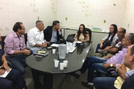 Prefeito de Alagoinhas se reúne com autoridades de segurança pública do Estado
