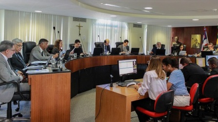 TCE mantém suspensão de licitação do VLT do Subúrbio