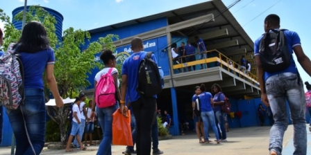 Começa nesta segunda a renovação da matrícula na rede estadual de ensino