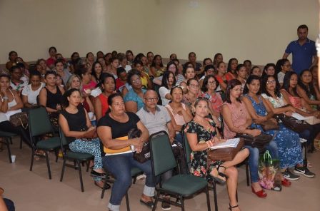 Prefeitura reúne educadores para debater ações, planejamento e diagnóstico nas escolas