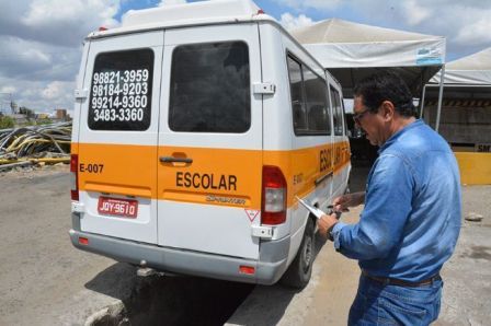 SMTT prorroga prazo de vistoria para veículo privado que faz o transporte escolar