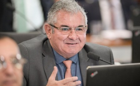 Senador Angelo Coronel