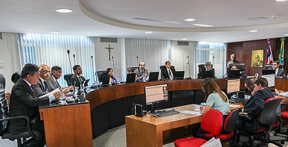 Com ressalvas, TCE aprova prestação de contas da ALBA