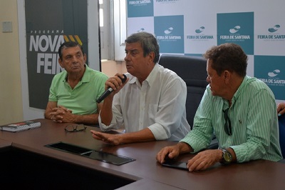 Prefeito de Feira se reúne com agentes distritais e pede atenção redobrada com as chuvas na região