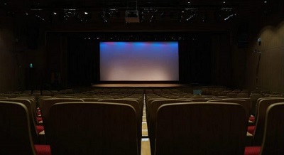 Cinemas podem ser obrigados a disponibilizar sessões adaptadas para autistas