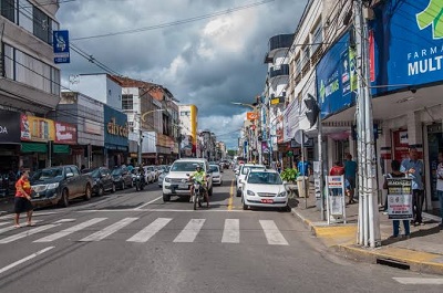 Prefeito de Itabuna anuncia reabertura do comércio em Itabuna