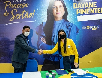 PSL Feira oficializa candidatura de Dayane Pimentel à Prefeitura