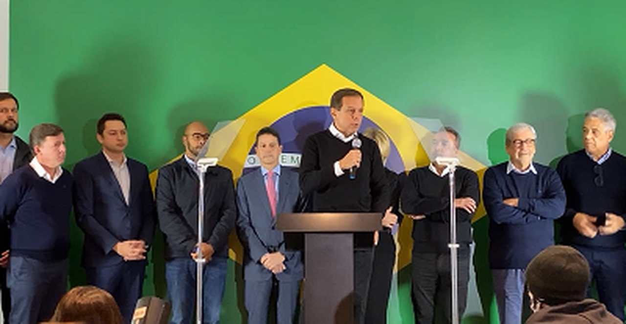 João Doria anuncia desistência da pré-candidatura à Presidência