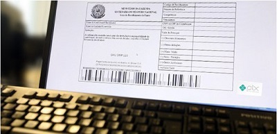 Eleitores podem quitar débitos com a Justiça Eleitoral via Pix ou cartão de crédito