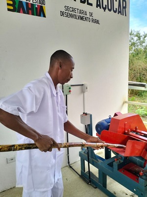 Quilombo Bananeira dos Pretos inaugura agroindústria para beneficiamento da cana-de-açúcar