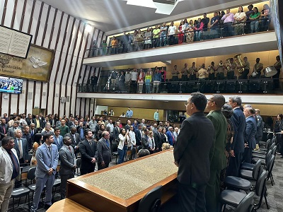 Feira de Santana é homenageada na ALBA pela passagem dos seus 190 anos