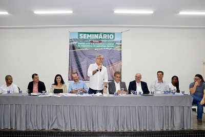 Zé Neto propõe instalação de energia solar no Centro de Abastecimento e feiras livres em Feira de Santana