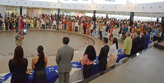 Mais de 100 casais dizem SIM em cerimônia do Casamento Coletivo promovida pela Prefeitura