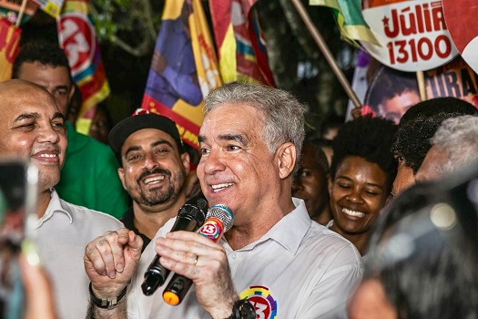 Zé Neto promete construir Hospital Veterinário
