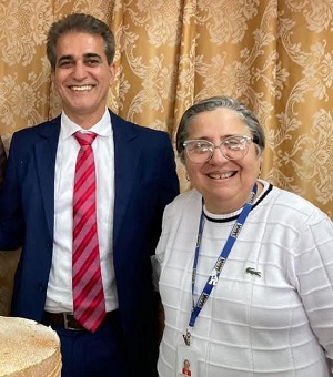 Deputado estadual Robinson Almeida e a diretora geral do HGCA, Cristiana França