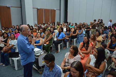 José Ronaldo defende parceria com professores para tornar Ideb de Feira de Santana o melhor do país