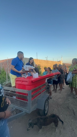Vereador Ron do Povo realiza distribuição de peixes na Gabriela e comunidades vizinhas