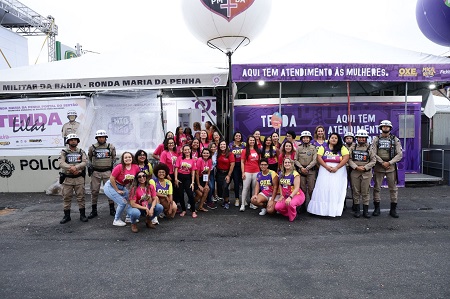 Comissão da Mulher da OAB Feira marca presença na Micareta; “não é não” foi uma das mensagens reiteradas no circuito