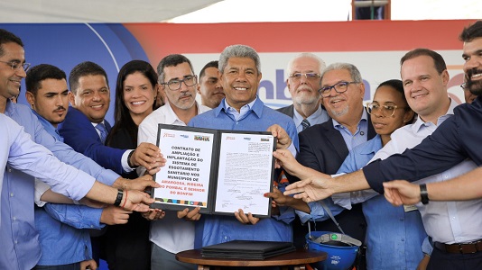 Governo firma contrato com Banco do Nordeste para implantar e ampliar sistemas de esgotamento sanitário em municípios