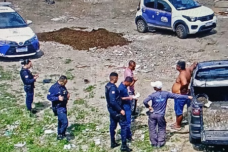Prefeitura de Feira de Santana intensifica combate ao descarte irregular de resíduos sólidos em vias públicas