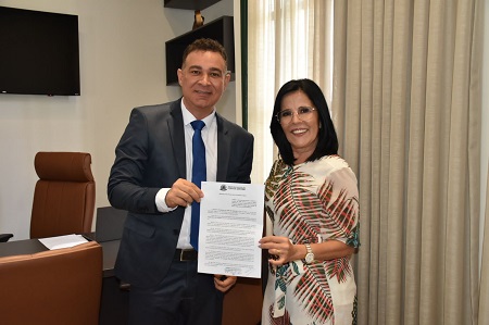 Projeto prevê tarifa social na conta de água para beneficiários do Bolsa Família
