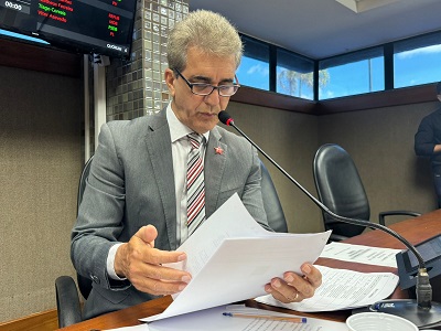 deputado estadual Robinson Almeida