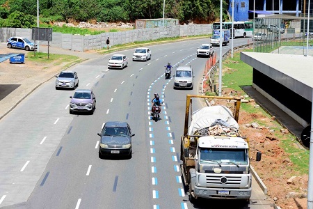 motofaixa implantada na Avenida Bonocô em Salvador