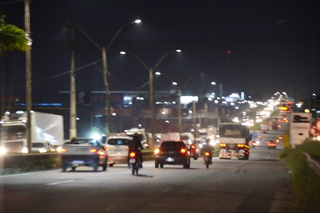 BR-324 ganha moderna iluminação pública no trecho de Feira de Santana