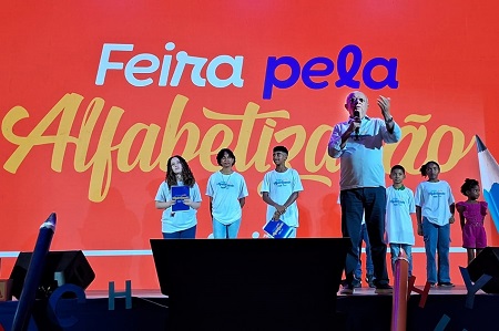 Secretaria de Educação lança pacto para garantir a alfabetização em Feira até o 2º ano