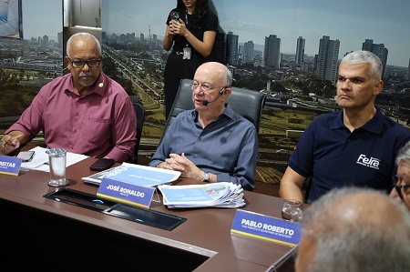 José Ronaldo destaca avanços na saúde e educação no balanço do Governo em 2025
