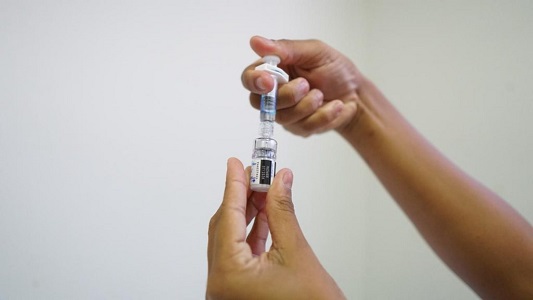 Alagoinhas fortalece cuidado materno-infantil com vacina contra o Vírus Sincicial Respiratório