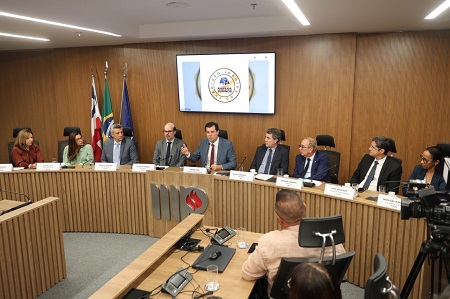 Ministério Público e Tribunais de Contas da Bahia assinam Nota Técnica para orientar gastos com contratações artísticas em 2026