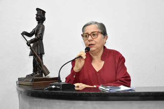diretora do HGCA, Cristiana França