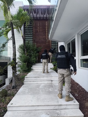 Ex-deputado federal é preso por envolvimento com fuga em massa de detentos em Eunápolis