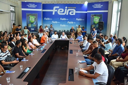 Prefeitura-empossa-51-novos-agentes-de-combate-as-endemias