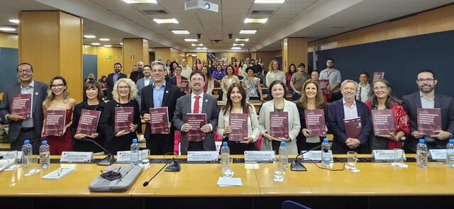 SUS-tem-80-dos-vinculos-de-cirurgioes-dentista-no-pais-mostra-levantamento-inedito-do-Ministerio-da-Saude
